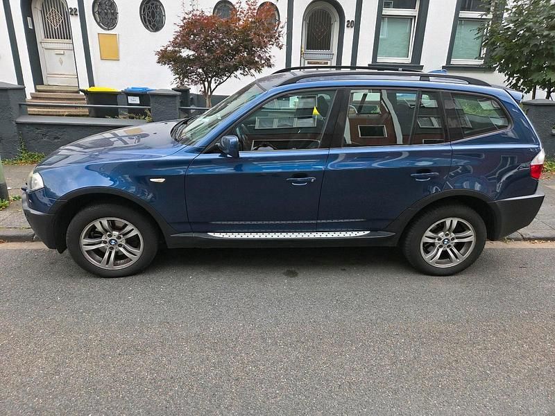 Blau Gebraucht 2005 BMW X3 SUV | 3.899 € (Guter Preis) - Bild 1/4