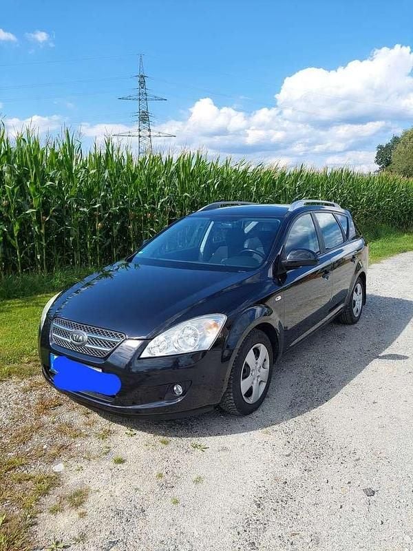 Schwarz Gebraucht 2008 Kia Ceed Sportswagon EX Kombi | 3.000 € (Fairer Preis) - Bild 1/4
