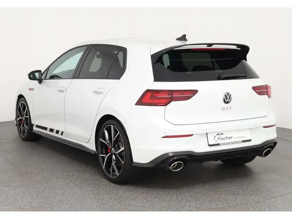 Gebraucht VW Golf VIII Style 300 PS (220 kW) 2023 Weiss Limousine