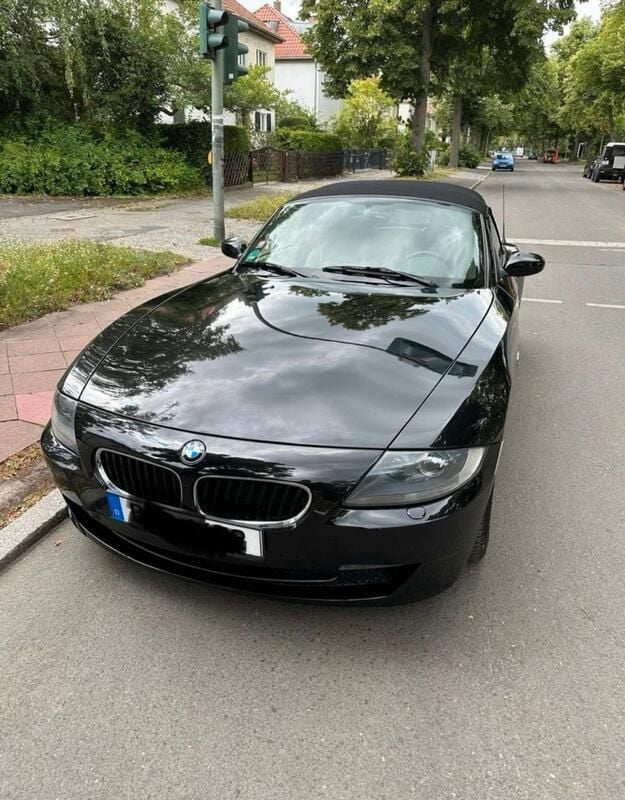Schwarz Gebraucht 2008 BMW Z4 Cabrio | 11.500 € (Superpreis) - Bild 1/4