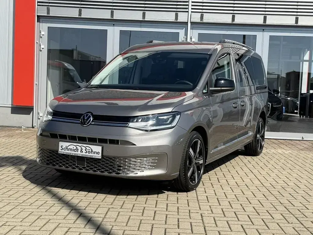 Gebraucht VW Caddy Maxi Style 122 PS (89 kW) 2026 Beige metallic Van / Kleinbus