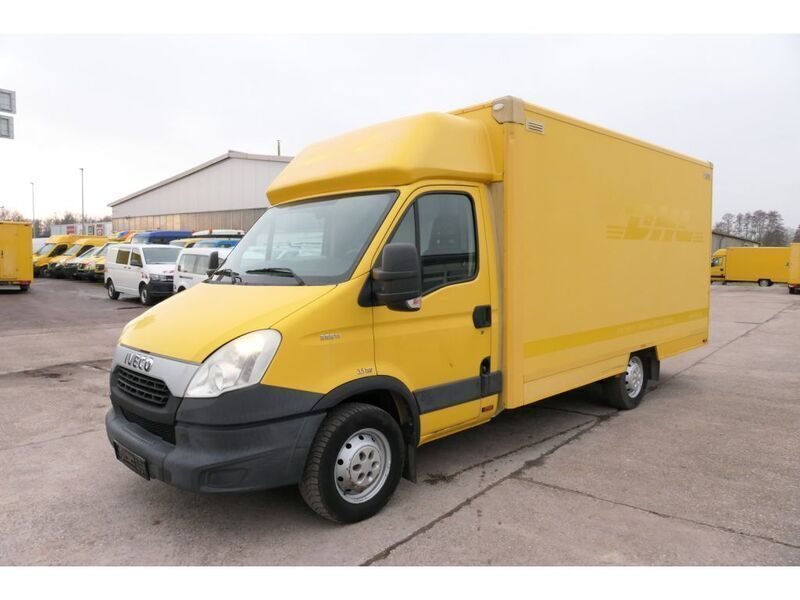 Usata Iveco Daily 106 CV (77 kW) 2012 Giallo Furgone