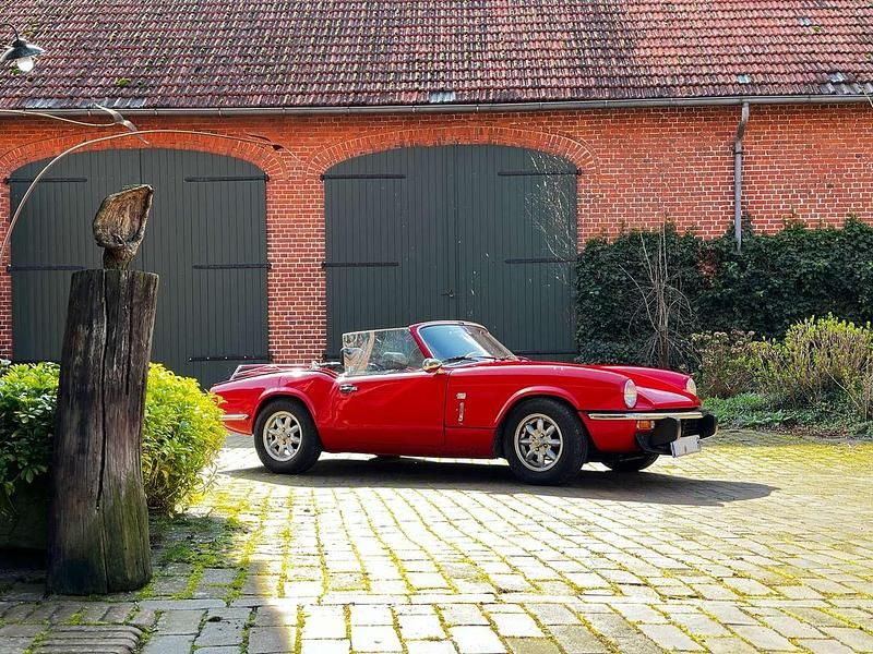 Rot Gebraucht 1978 Triumph Spitfire Cabrio | 13.500 € - Bild 1/4