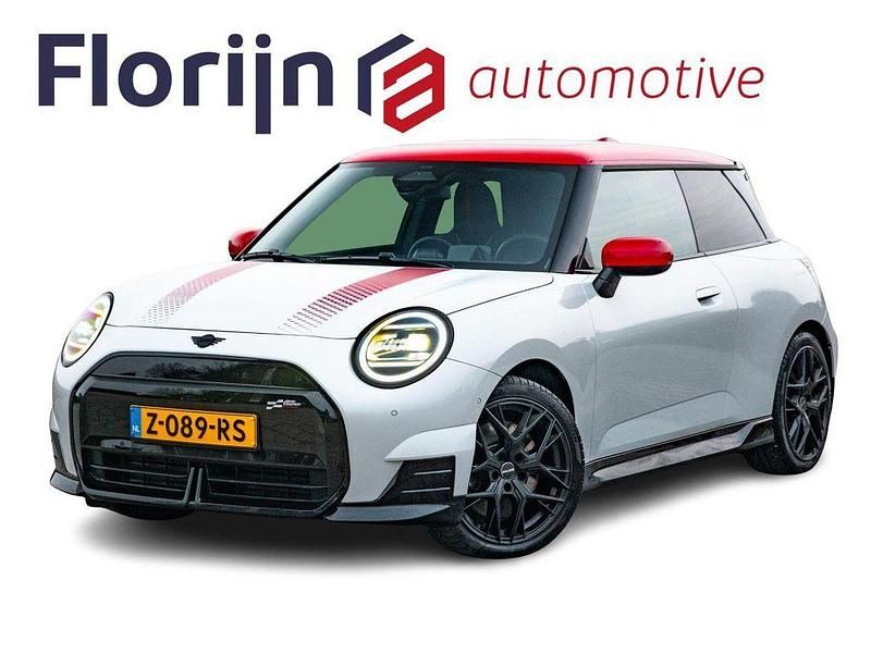 Gebraucht Mini Cooper 135 kW (184 PS) 2024 Weiß Kleinwagen