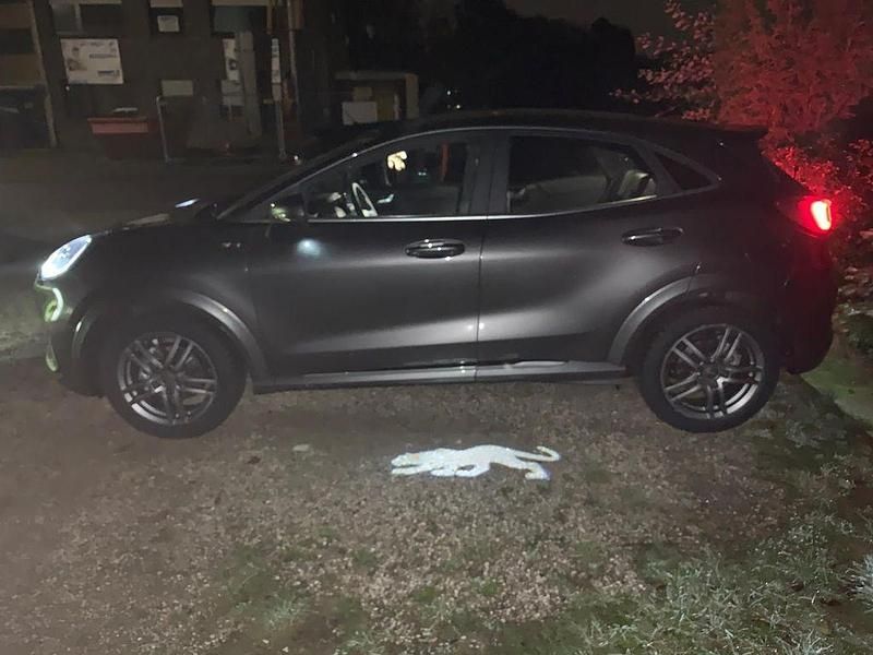 Gebraucht Ford Puma ST-Line 155 PS (114 kW) 2020 Grau SUV