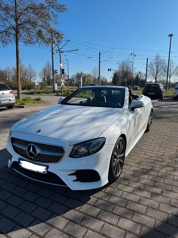 Brugt Mercedes E200 AMG line 184 HK (135 kW) 2018 Hvid Cabriolet