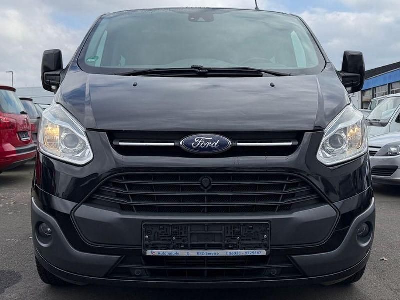 Używany Ford Transit Titanium 155 KM (114 kW) 2014 Czarny Kombi