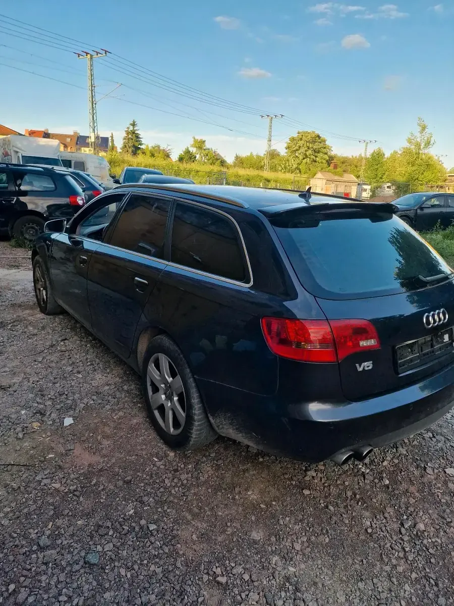 Gebraucht Audi A6 Comfort 225 PS (165 kW) 2005 Schwarz Kombi