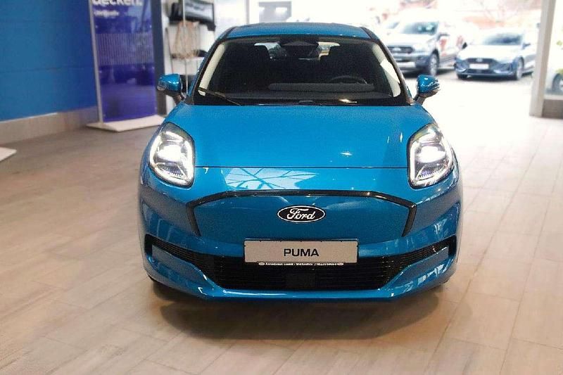 Neu Ford Puma Gen-E 124 kW (169 PS) 2025 Digital aqua blue SUV