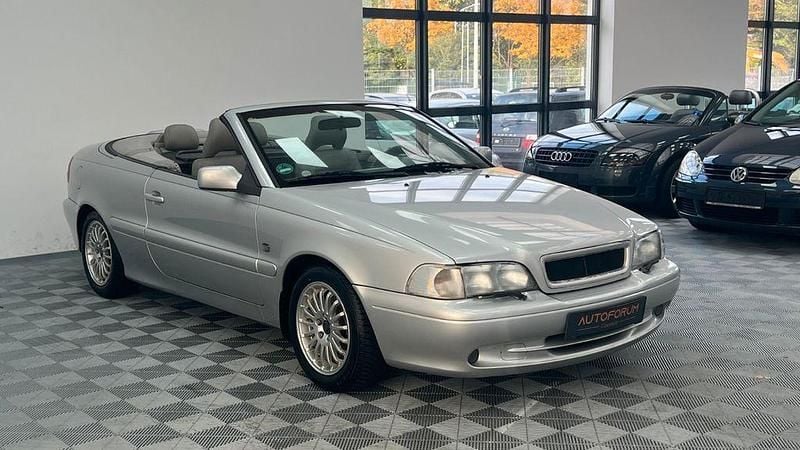 Silber Gebraucht 2002 Volvo C70 Cabrio | 4.444 € (Guter Preis) - Bild 1/4