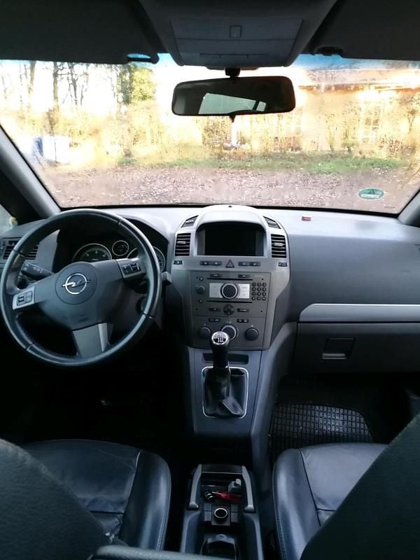 Gebraucht Opel Zafira 150 PS (110 kW) 2006 Grün Van / Kleinbus