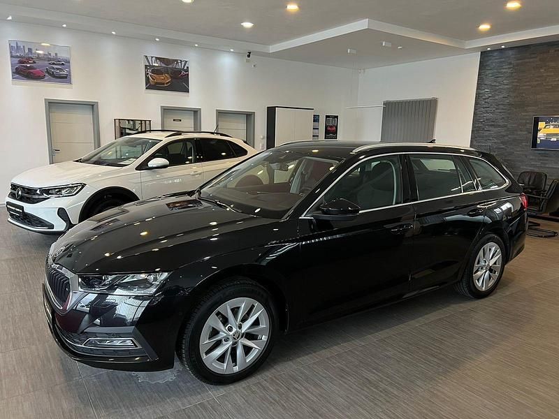 Gebraucht Skoda Octavia 150 PS (110 kW) 2022 Schwarz Kombi