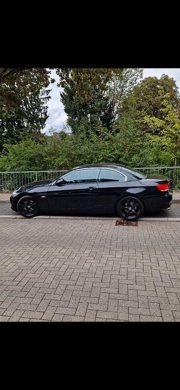 Schwarz Gebraucht 2007 BMW 325 Cabriolet Cabrio | 7.990 € (Guter Preis) - Bild 1/4