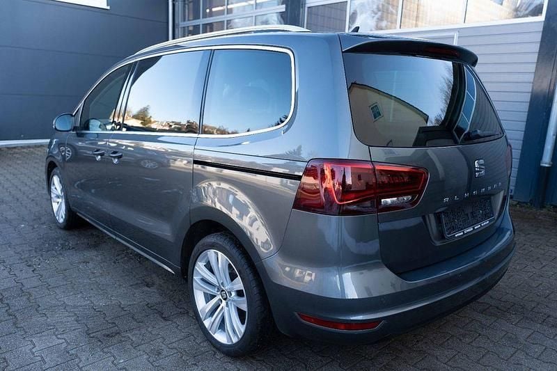 Gebraucht Seat Alhambra XCELLENCE 150 PS (110 kW) 2019 Grau Van / Kleinbus