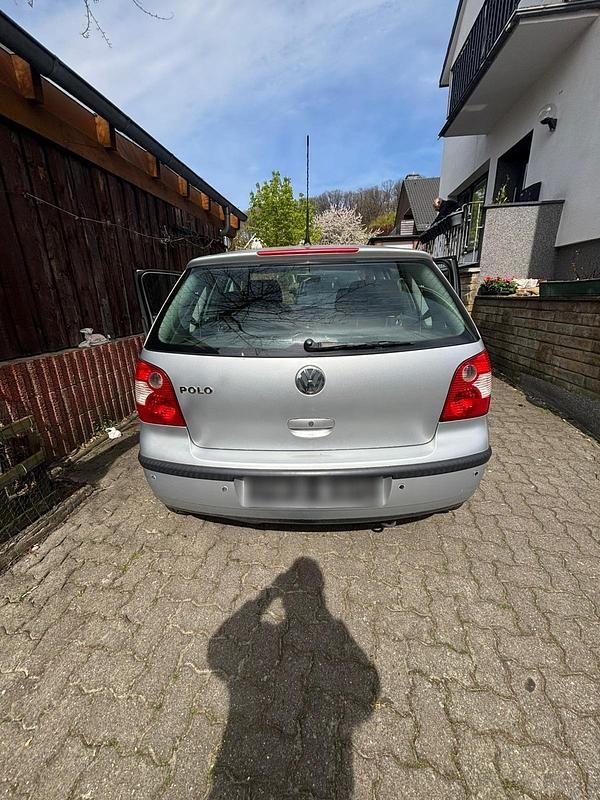 Gebraucht VW Polo 69 PS (50 kW) 2002 Grau Kleinwagen
