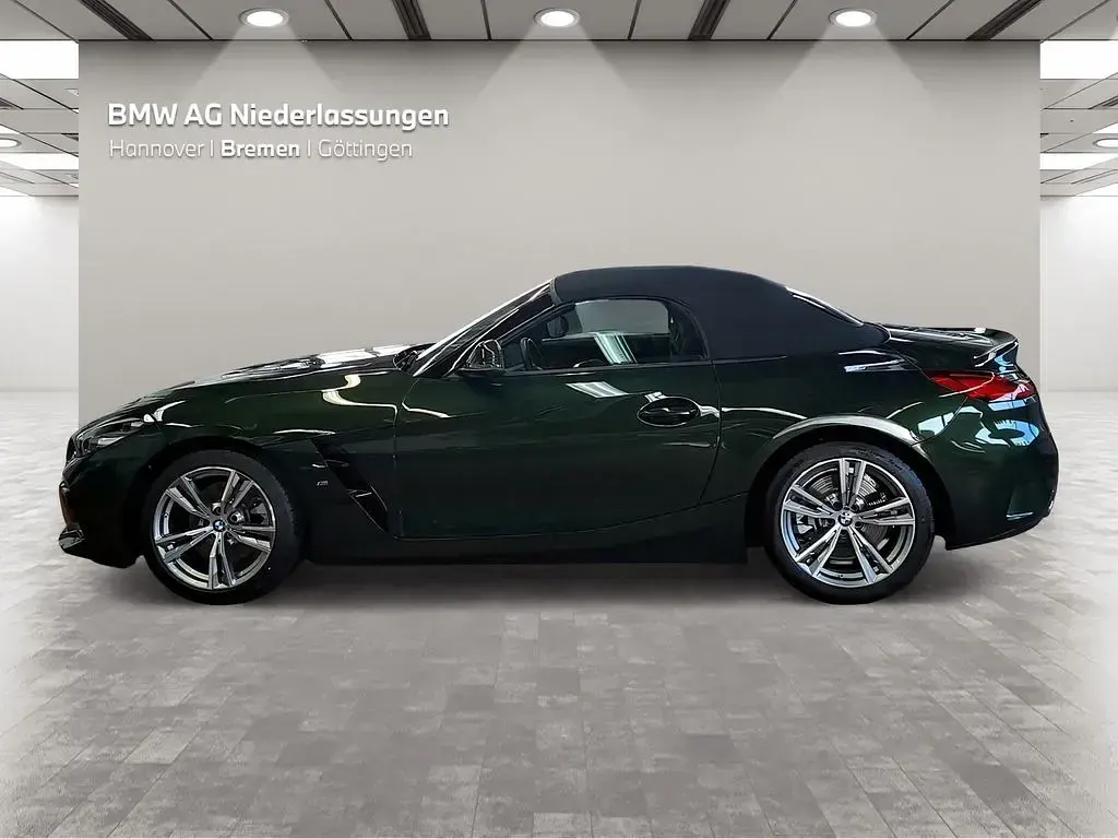 Gebraucht BMW Z4 Performance 197 PS (144 kW) 2025 Grün Cabrio