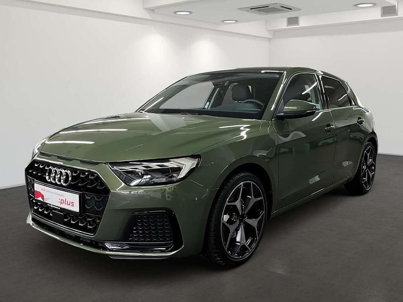 Gebraucht Audi A1 Advanced Plus 116 PS (85 kW) 2025 Distriktgrün metallic SUV