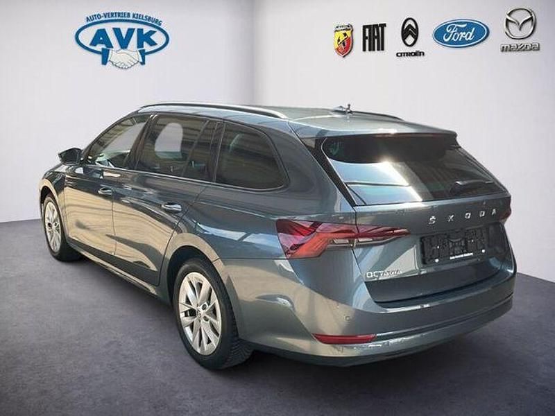 Second-hand Skoda Octavia Ambition 150 CP (110 kW) 2020 Gri Break