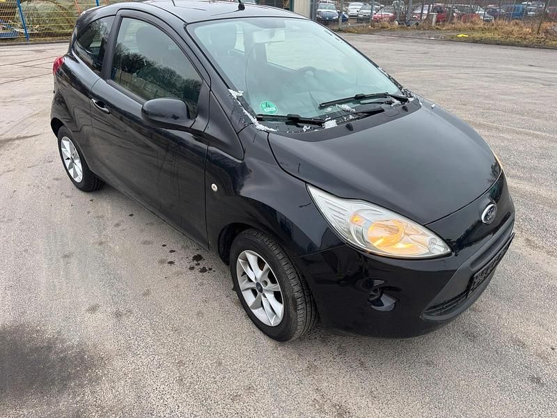 Gebraucht Ford Ka 69 PS (50 kW) 2015 Schwarz Kleinwagen