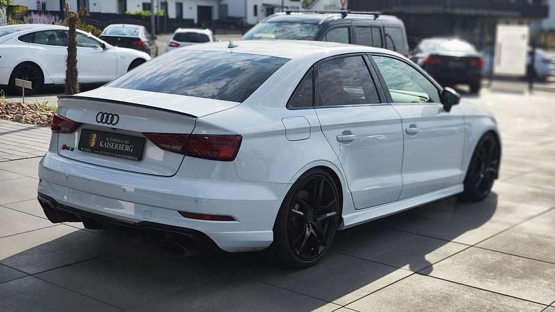 Gebraucht Audi RS3 400 PS (294 kW) 2018 Gletscherweiß metallic Limousine