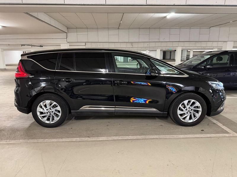 Gebraucht Renault Espace Life 160 PS (117 kW) 2016 Schwarz Van / Kleinbus