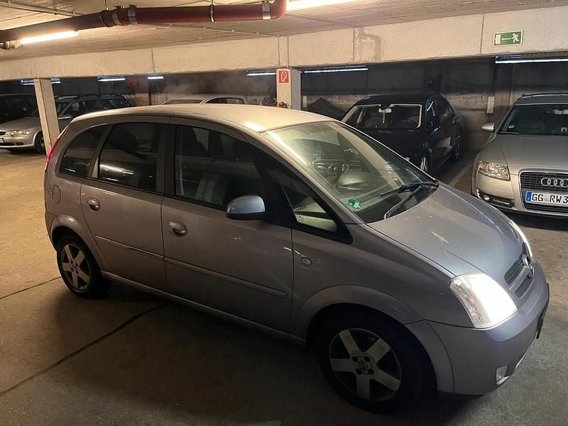 Gebraucht Opel Meriva 125 PS (91 kW) 2005 Violet Van / Kleinbus