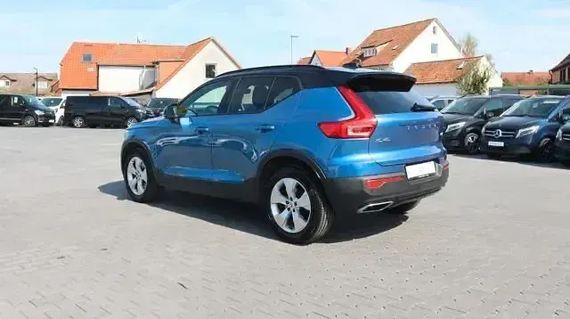 Gebraucht Volvo XC40 R-Design 154 PS (113 kW) 2018 Blau SUV