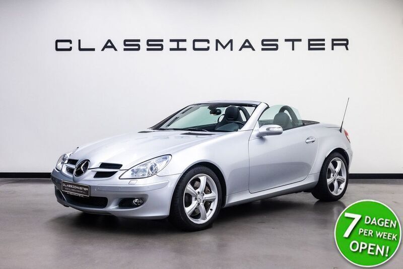 Silber Gebraucht 2007 Mercedes SLK350 Prestige Cabrio | 26.950 € - Bild 1/4