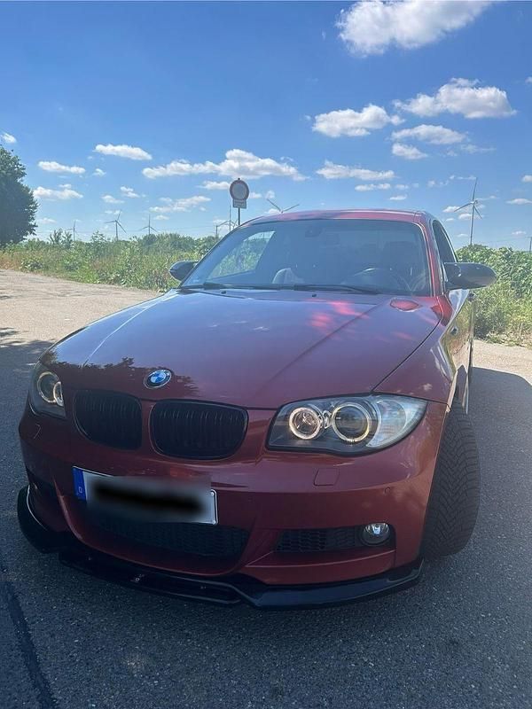 Rot Gebraucht 2007 BMW 123 Coupé Coupé | 8.900 € (Etwas zu teuer) - Bild 1/4