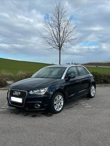 Gebraucht Audi A1 Ambition 122 PS (89 kW) 2014 Schwarz Kleinwagen