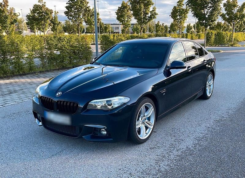 Schwarz Gebraucht 2016 BMW 530 M Sport Limousine | 18.999 € (Fairer Preis) - Bild 1/4