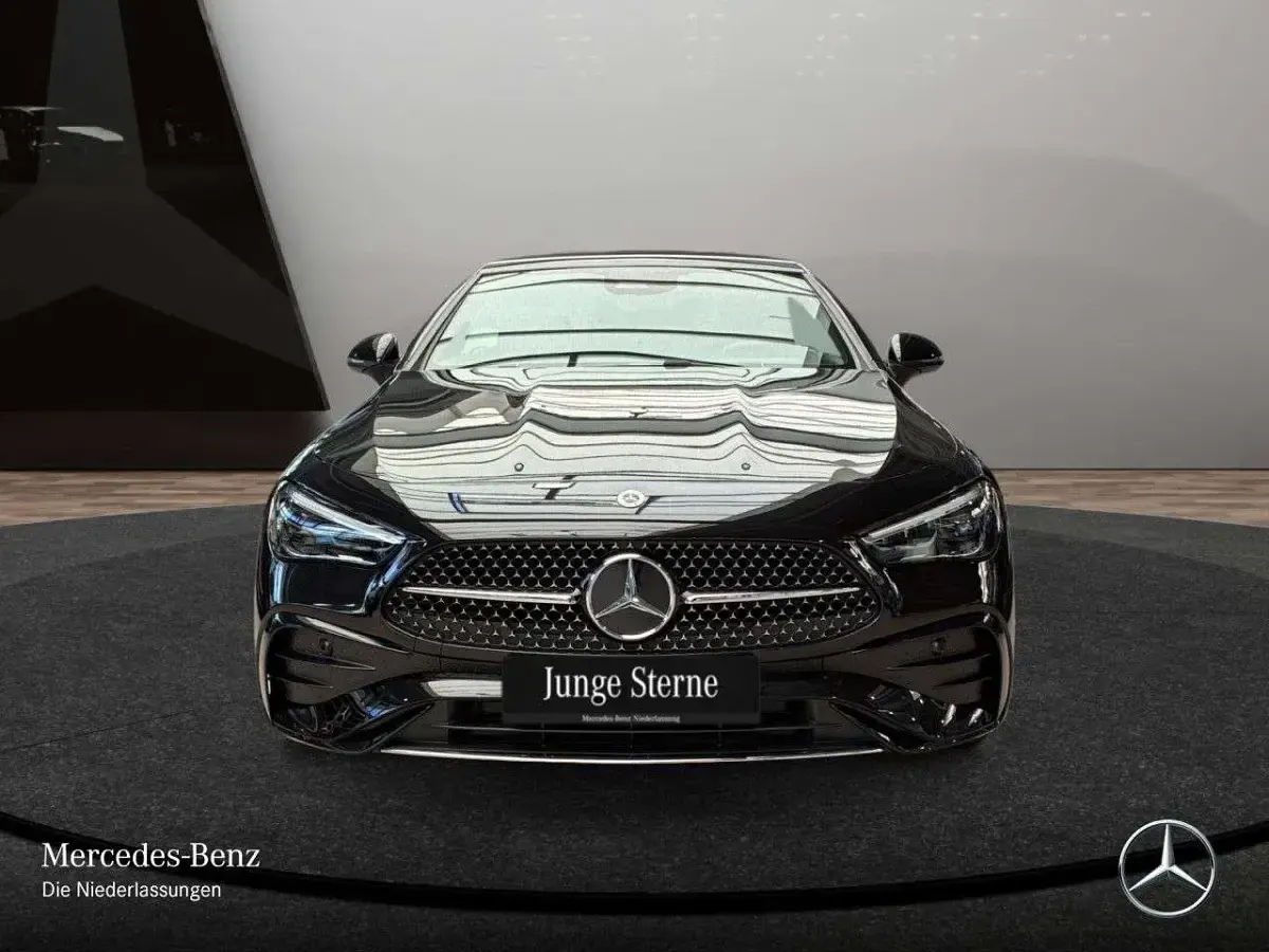 Gebraucht Mercedes CLE220 Advanced Plus 197 PS (144 kW) 2025 Schwarz Cabrio