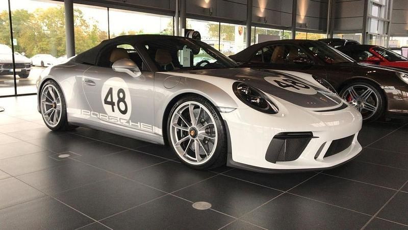 Weiß Gebraucht 2019 Porsche 991 Cabrio | 359.900 € - Bild 1/4