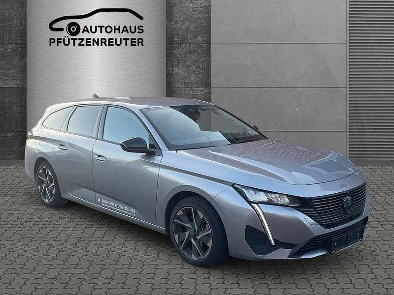 Gebraucht Peugeot 308 SW Allure 131 PS (96 kW) 2024 Grau Kombi