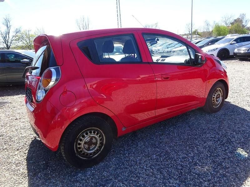 Gebraucht Chevrolet Spark LS 68 PS (50 kW) 2010 Rot Kleinwagen