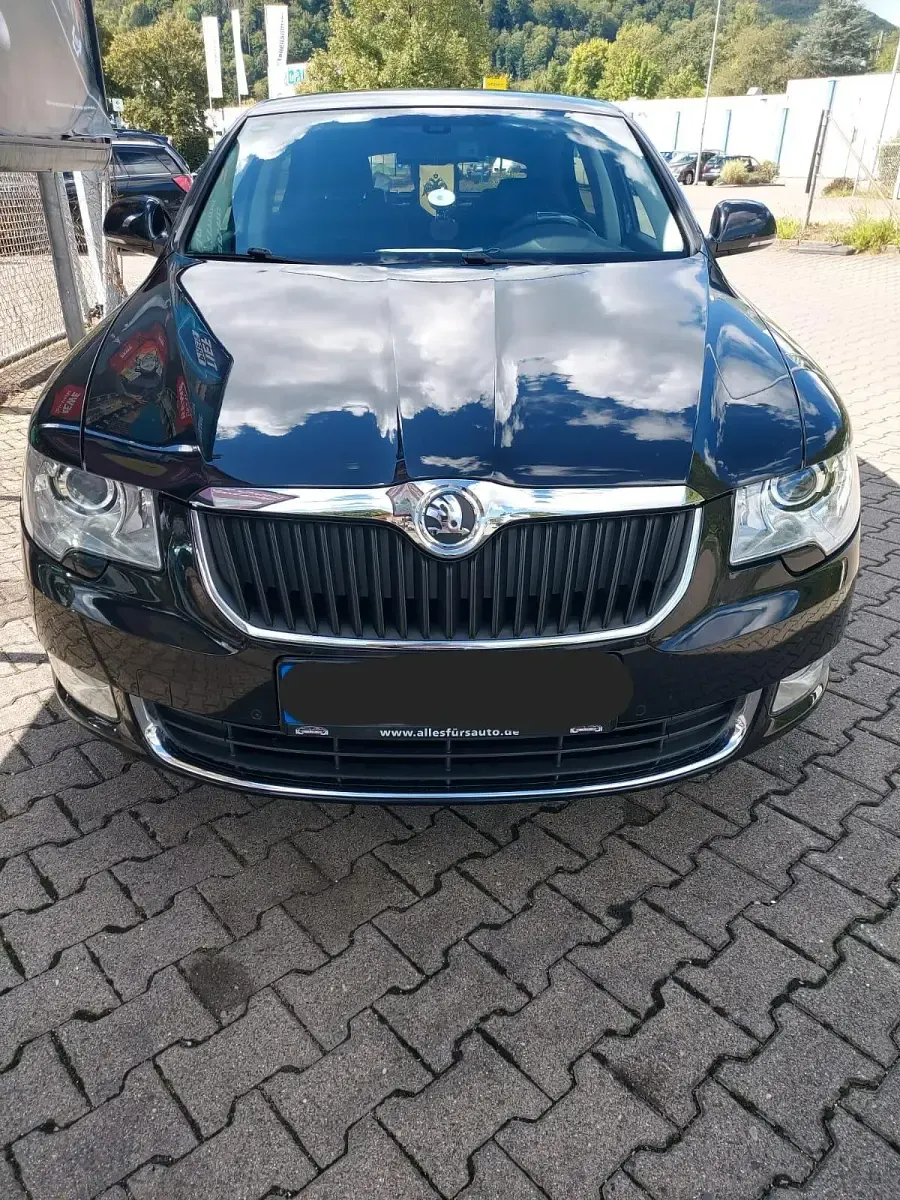 Gebraucht Skoda Superb 170 PS (125 kW) 2009 Schwarz Limousine