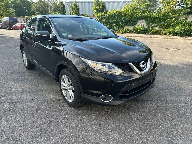 Schwarz Gebraucht 2014 Nissan Qashqai Acenta SUV | 7.850 € (Fairer Preis) - Bild 1/4