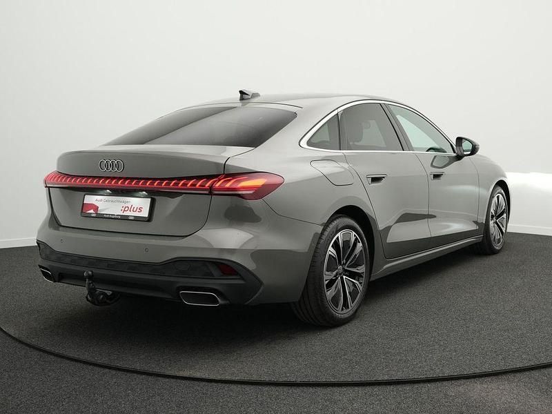 Second-hand Audi A5 Performance 204 CP (150 kW) 2025 Gri Berlinǎ