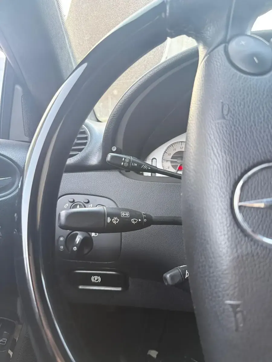 Gebraucht Mercedes CLK280 231 PS (169 kW) 2007 Silber Cabrio