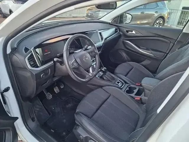Gebraucht Opel Grandland X Elegance 131 PS (96 kW) 2023 Weiß SUV