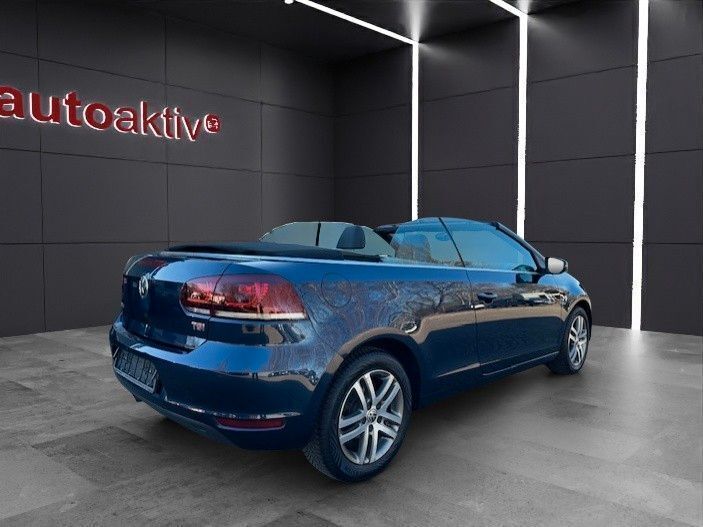 Blau Gebraucht 2012 VW Golf Cabriolet Exclusive Cabrio | 8.990 € (Fairer Preis) - Bild 1/4