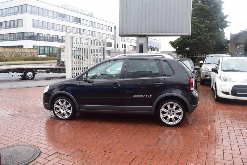 Gebraucht VW Polo Cross 80 PS (58 kW) 2009 Schwarz Kleinwagen