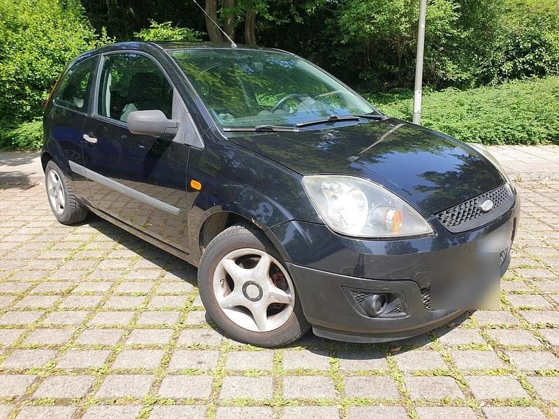 Gebraucht 2006 Ford Fiesta Kleinwagen | 350 € (Superpreis) - Bild 1/4
