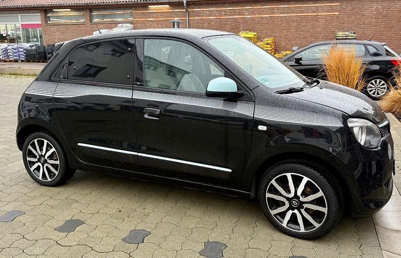 Schwarz Gebraucht 2018 Renault Twingo SE Kleinwagen | 7.295 € (Guter Preis) - Bild 1/4