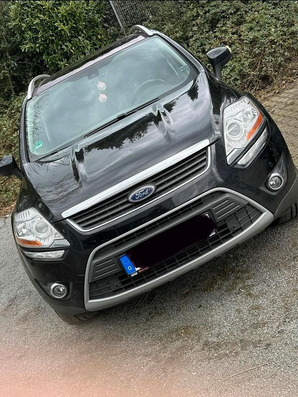 Gebraucht Ford Kuga 163 PS (119 kW) 2011 Schwarz SUV