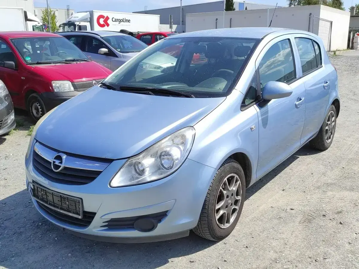Używany Opel Corsa Edition 80 KM (58 kW) 2009 Niebieski Hatchback