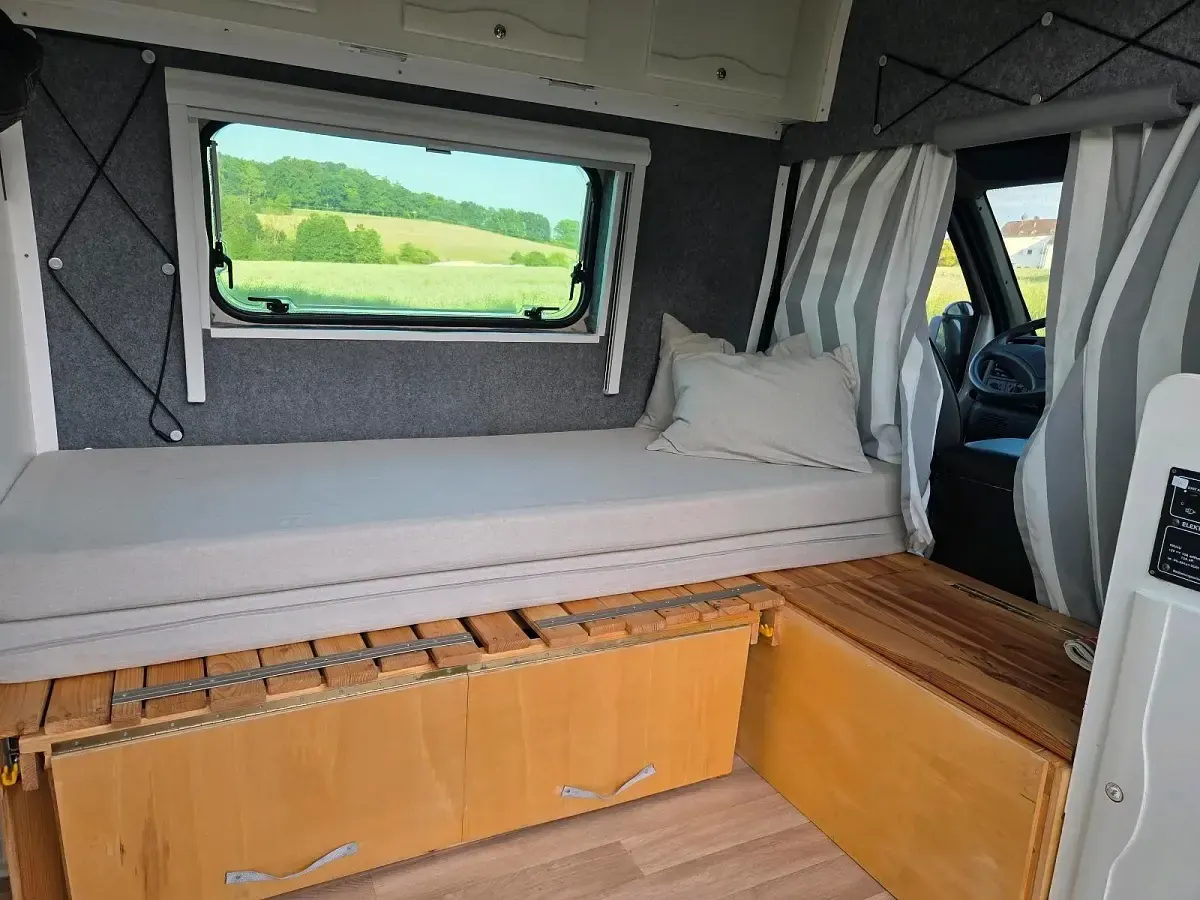 Gebraucht Peugeot Boxer 107 PS (78 kW) 1999 Silber Van