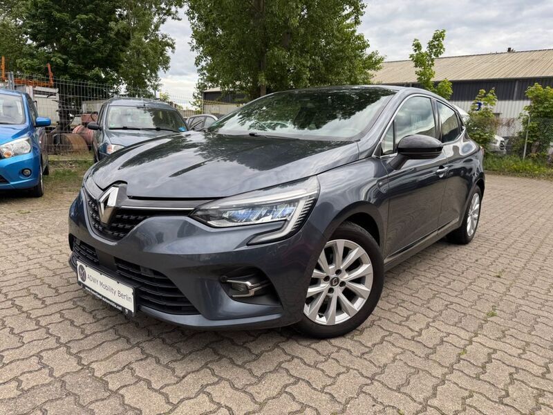 Grau Gebraucht 2019 Renault Clio V Bose Edition Limousine | 10.490 € (Etwas zu teuer) - Bild 1/4