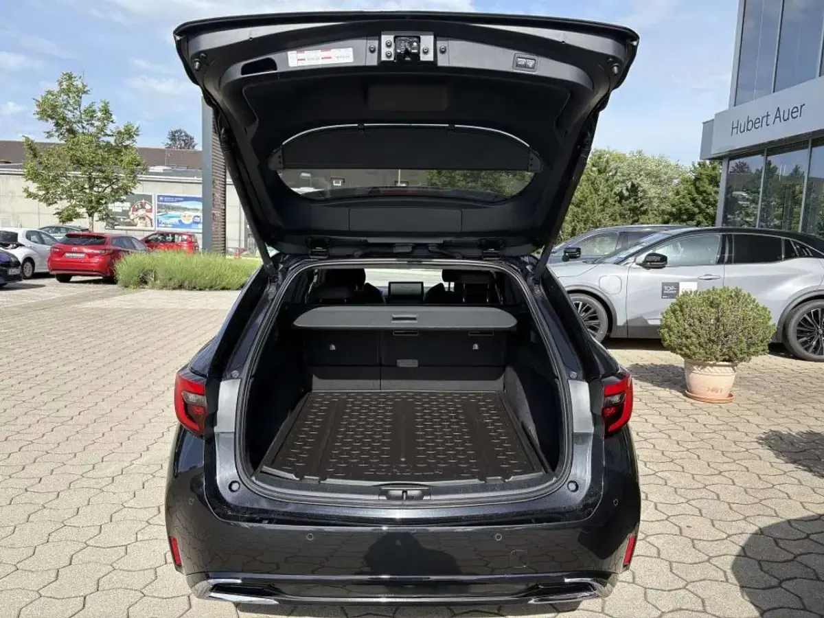 Gebraucht Toyota Corolla 140 PS (102 kW) 2025 Mysticschwarz mica Kombi