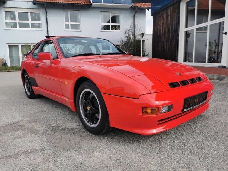 Rot Gebraucht 1987 Porsche 944 Coupé | 17.980 € - Bild 1/4